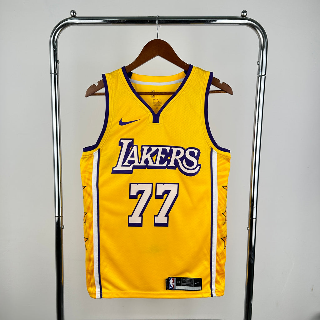 LA Lakers (Doncic)