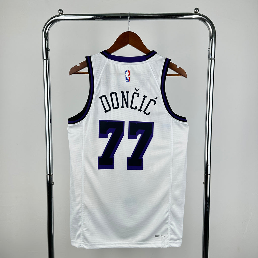 LA Lakers (Doncic)