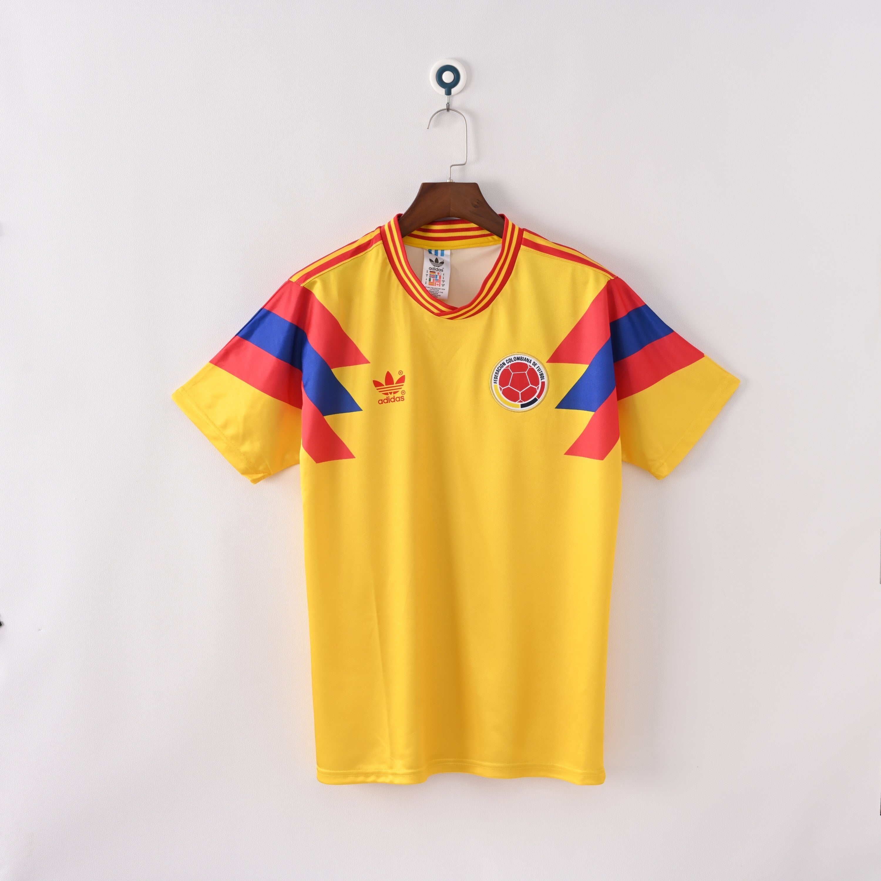 AaColombia Local (1990)